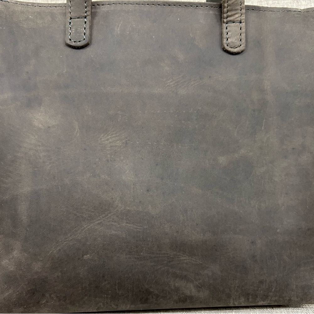 GROUPIE GREY Portland Leather Goods Medium Zipper Crossbody BNNU - Picture 4 of 5